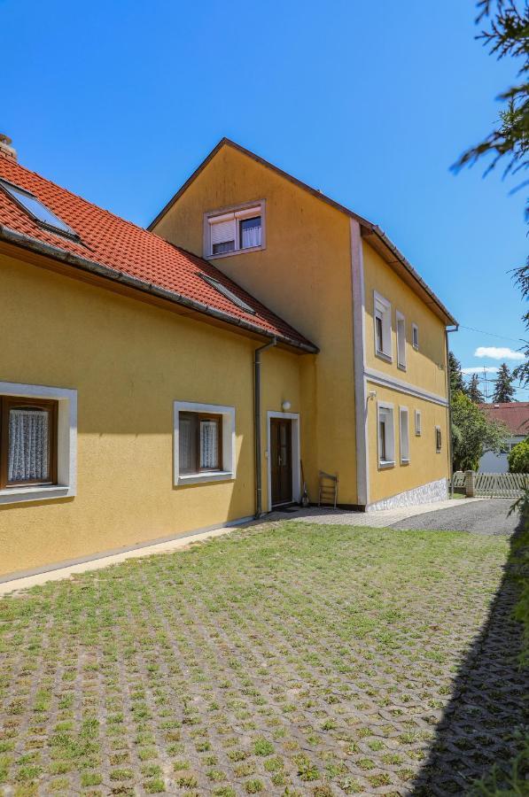 Villa Grande Hévíz Exterior foto